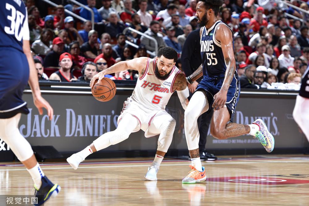 打到面部 打到面部