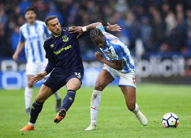 她们在落后 她们在落后