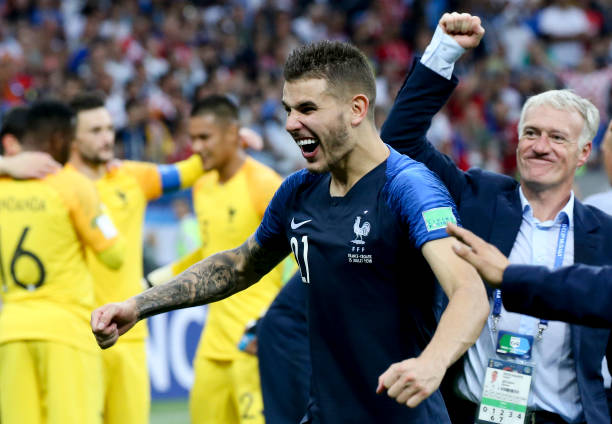 她们在首盘 她们在首盘